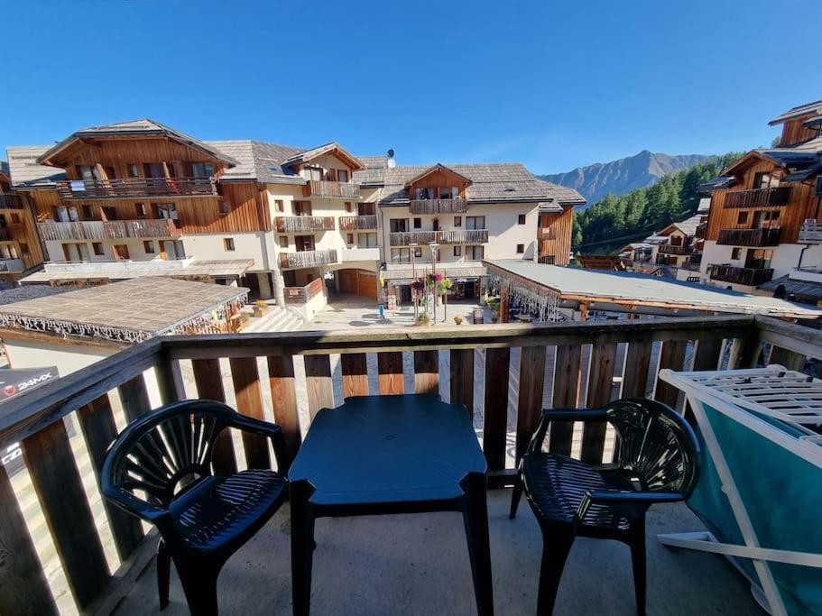 Апартаменты T2 + Coin Montagne - Wifi/Piscine - Les Orres 1800 Экстерьер фото