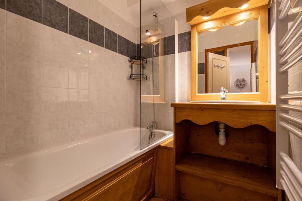 Апартаменты T2 + Coin Montagne - Wifi/Piscine - Les Orres 1800 Экстерьер фото