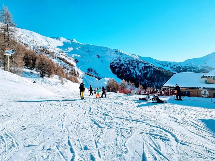 Апартаменты T2 + Coin Montagne - Wifi/Piscine - Les Orres 1800 Экстерьер фото