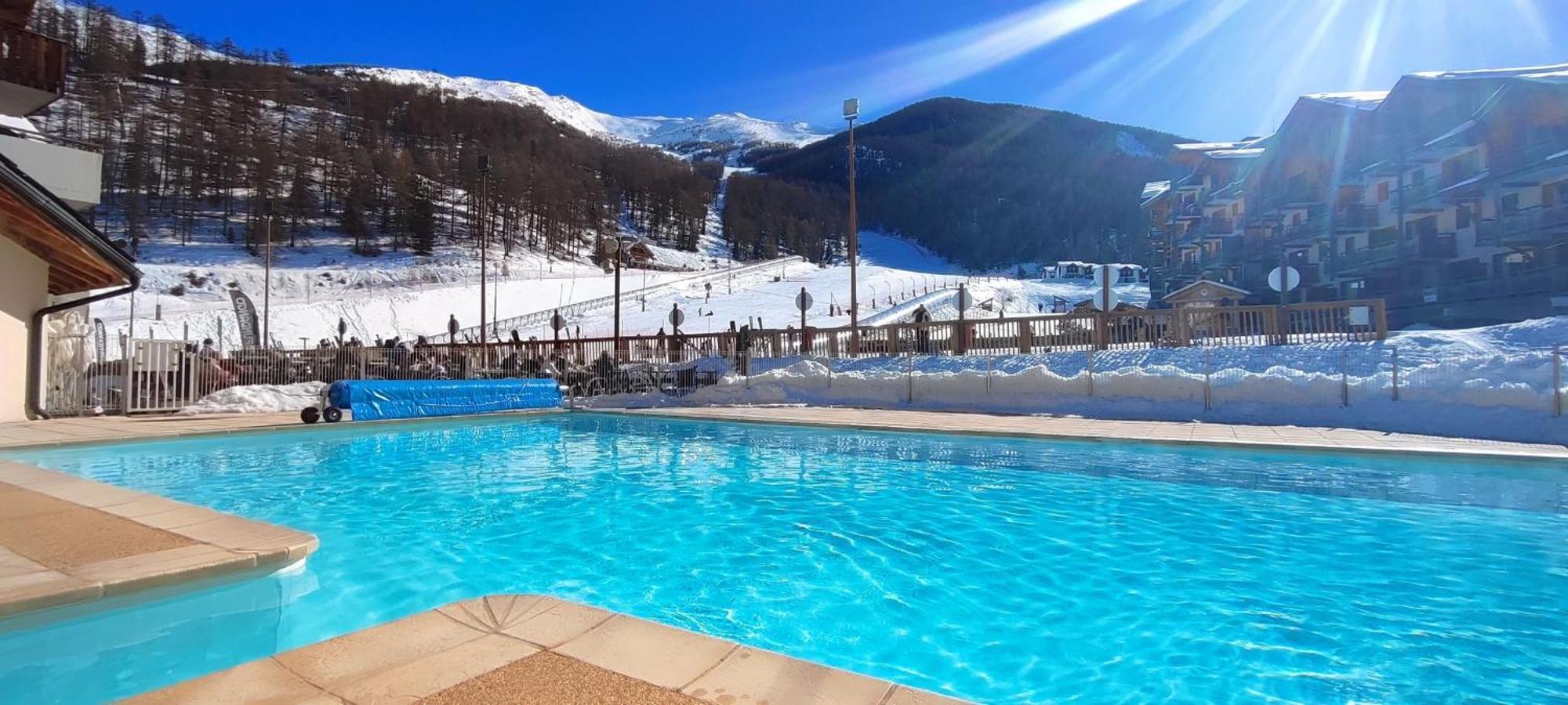 Апартаменты T2 + Coin Montagne - Wifi/Piscine - Les Orres 1800 Экстерьер фото